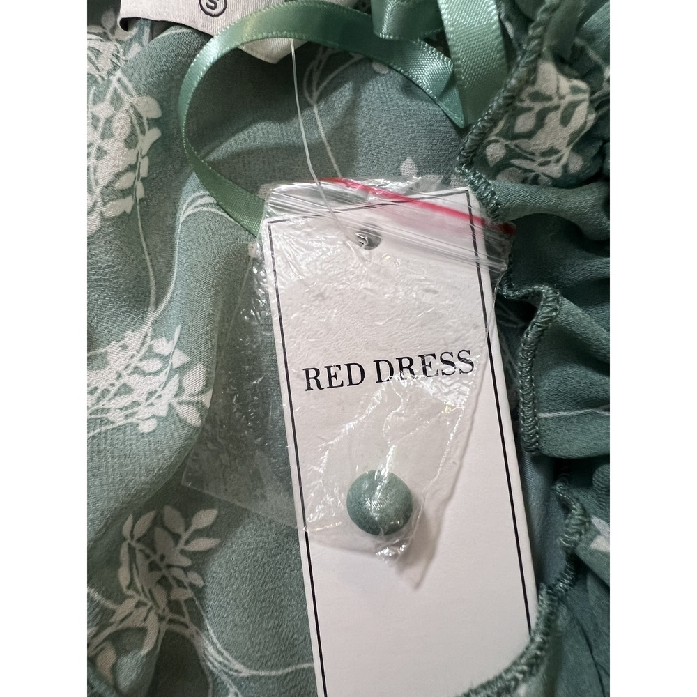 Aura Ruffled Floral Green Dress (NWT) - Picture 8 of 14